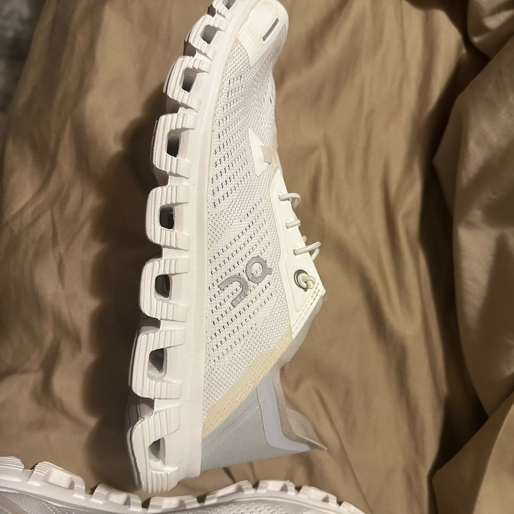 On Running Cloud White Sneakers - Picture 2 of 3